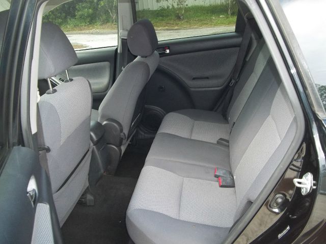 Toyota Matrix 2005 photo 3