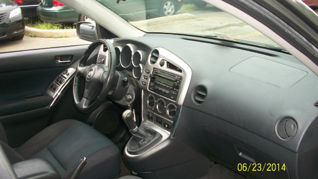 Toyota Matrix 2005 photo 1