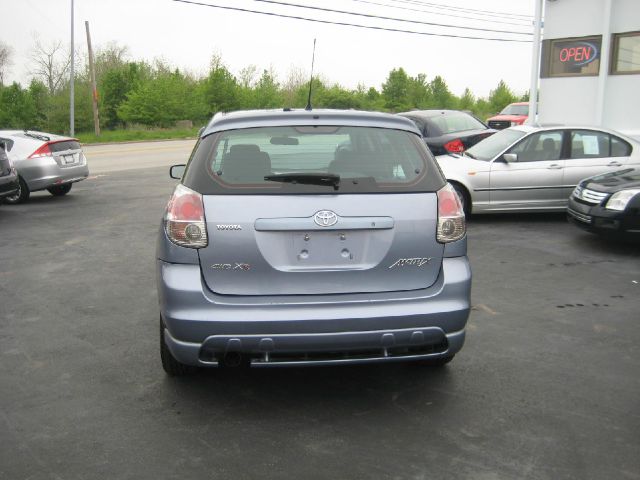 Toyota Matrix 2005 photo 1