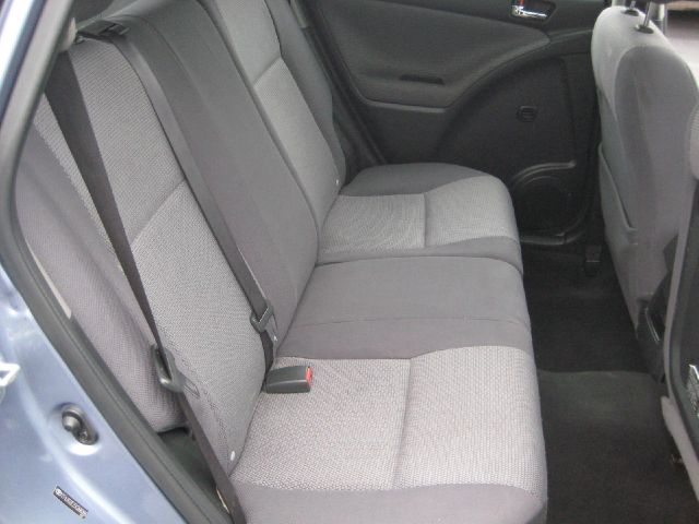 Toyota Matrix 2005 photo 2