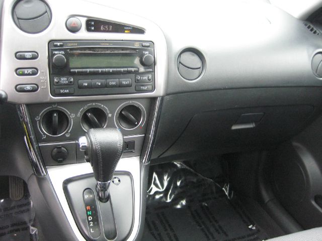 Toyota Matrix 2005 photo 22