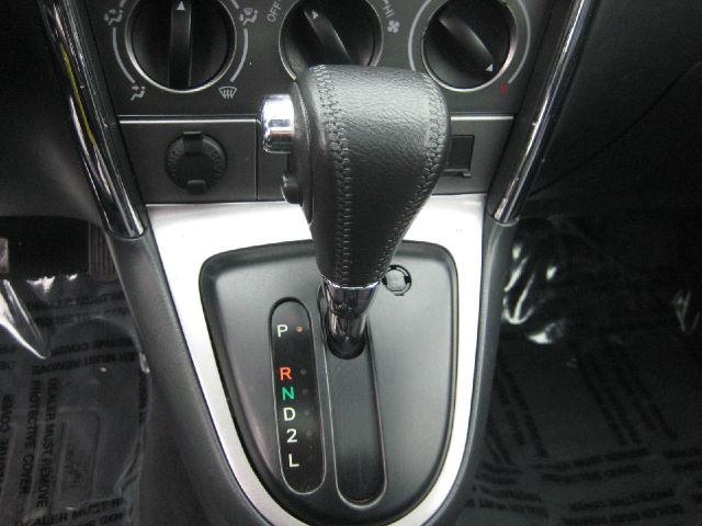 Toyota Matrix 2005 photo 5