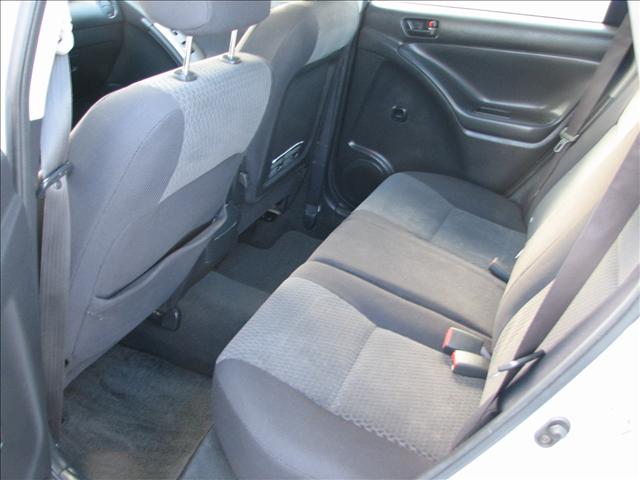 Toyota Matrix 2005 photo 3