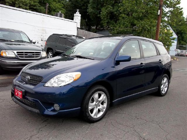 Toyota Matrix 2005 photo 1