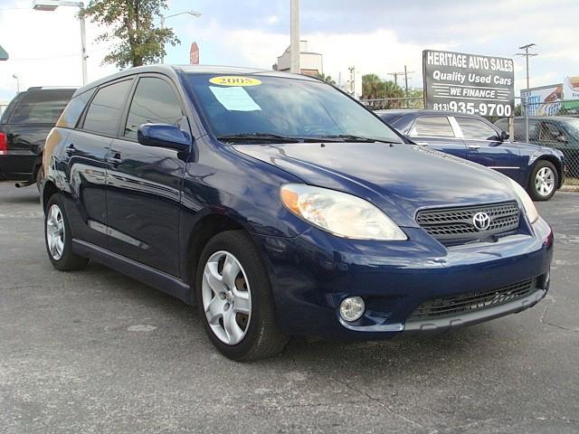 Toyota Matrix XLS Sport Utility