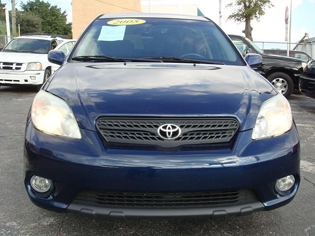 Toyota Matrix 2005 photo 1