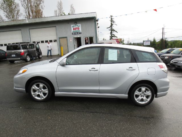 Toyota Matrix 2006 photo 10