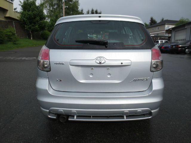 Toyota Matrix 2006 photo 11