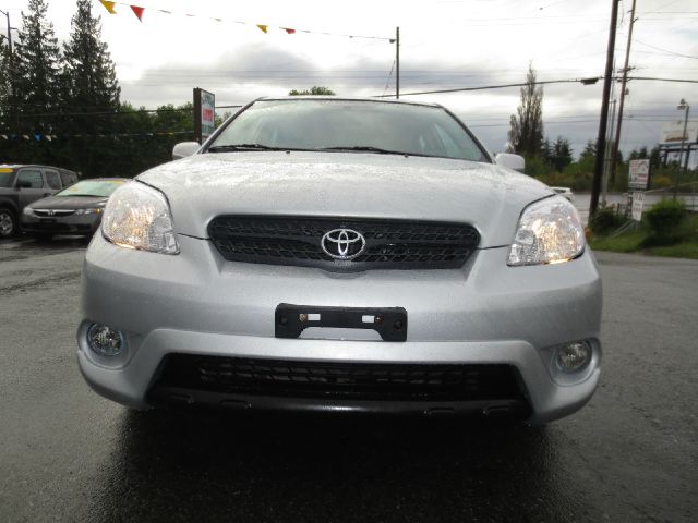 Toyota Matrix 2006 photo 18