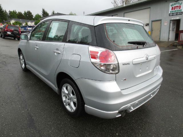 Toyota Matrix 2006 photo 21