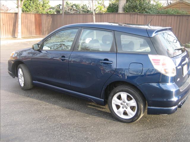 Toyota Matrix Laramie Quad Cab Long Bed 4WD Sport Utility