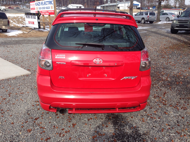 Toyota Matrix 2006 photo 2