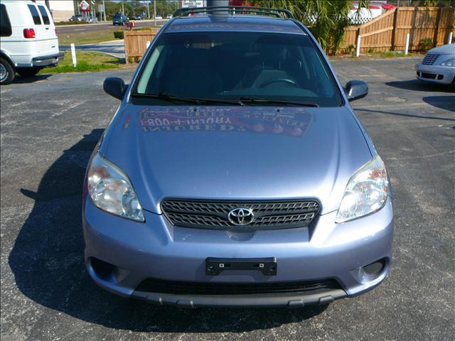 Toyota Matrix 2006 photo 2