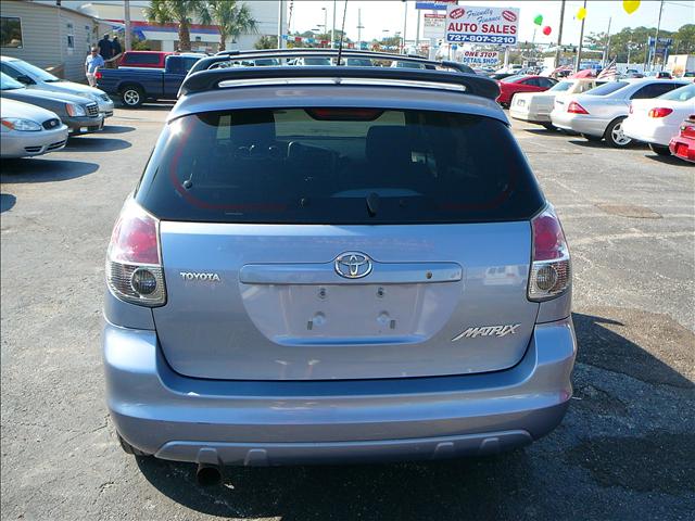 Toyota Matrix 2006 photo 3