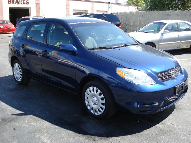 Toyota Matrix 2006 photo 2