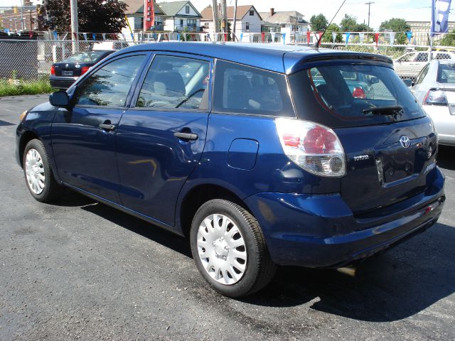 Toyota Matrix 2006 photo 3