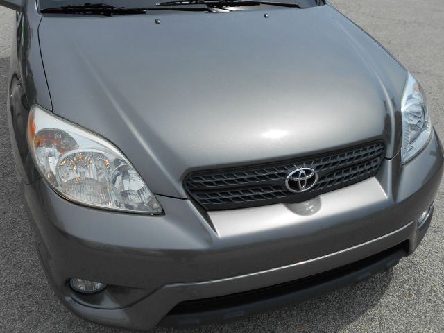 Toyota Matrix 2006 photo 16