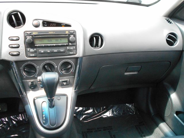 Toyota Matrix 2006 photo 25