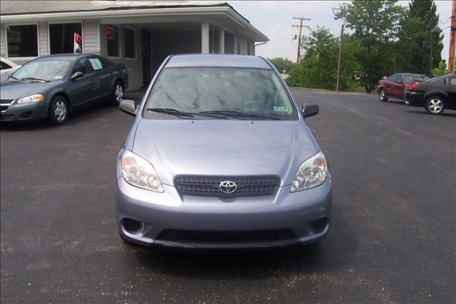 Toyota Matrix Base Sport Utility