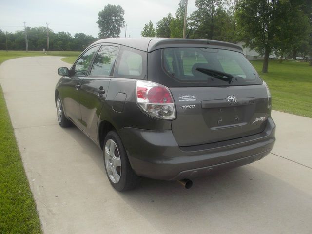 Toyota Matrix 2006 photo 13