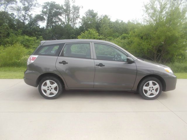 Toyota Matrix 2006 photo 3