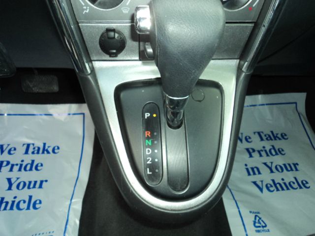 Toyota Matrix 2008 photo 15