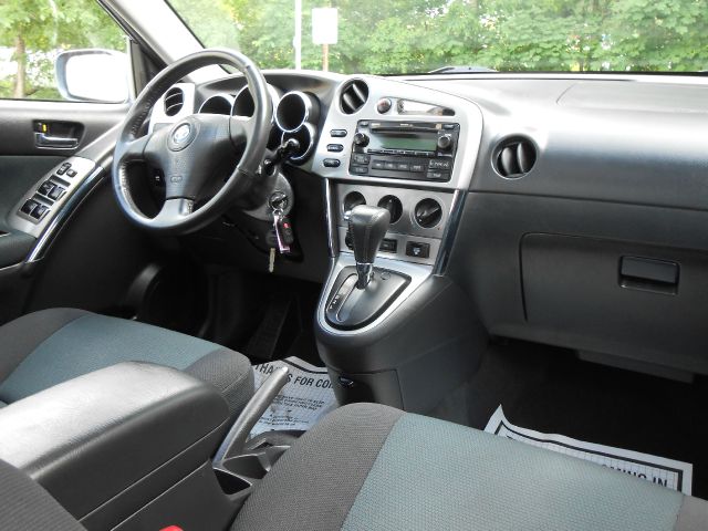 Toyota Matrix 2008 photo 16