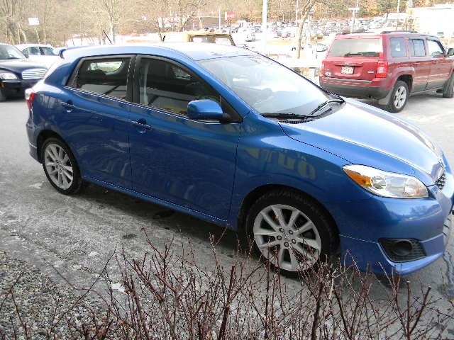 Toyota Matrix 2009 photo 2