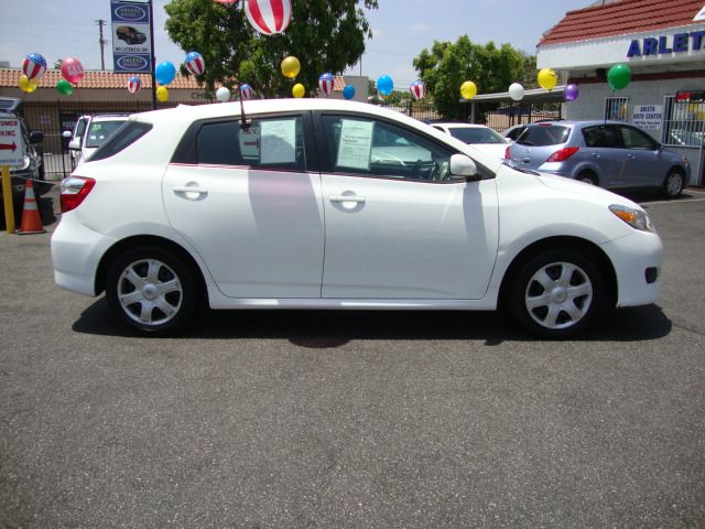 Toyota Matrix 2009 photo 11