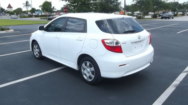 Toyota Matrix 2009 photo 12