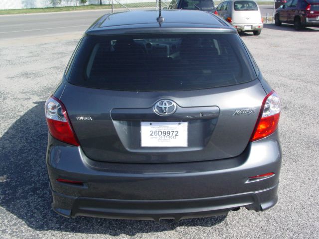 Toyota Matrix 2010 photo 2