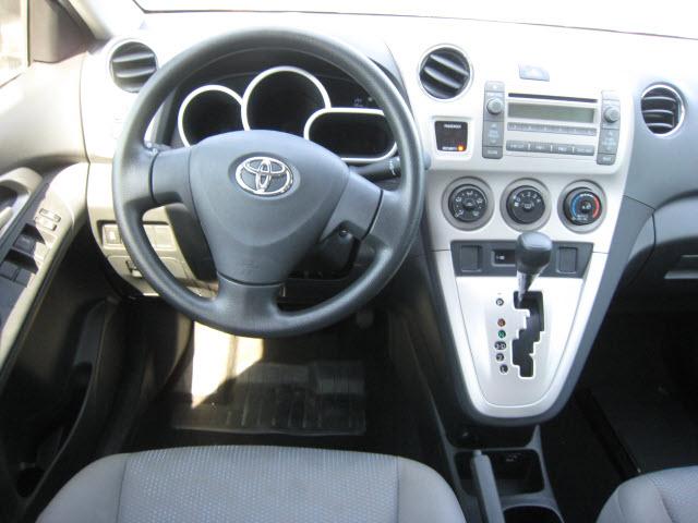 Toyota Matrix 2010 photo 5