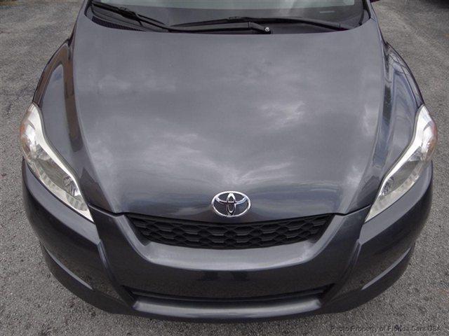 Toyota Matrix 2010 photo 11