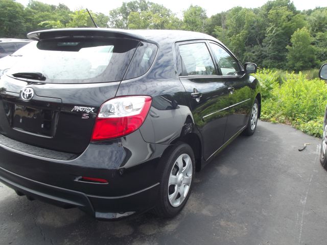 Toyota Matrix 2010 photo 1