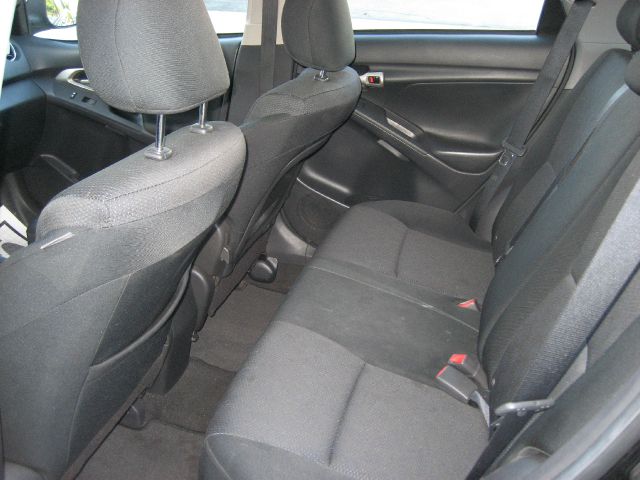 Toyota Matrix 2010 photo 5