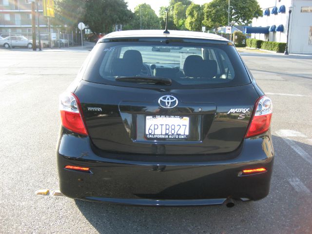 Toyota Matrix 2010 photo 6