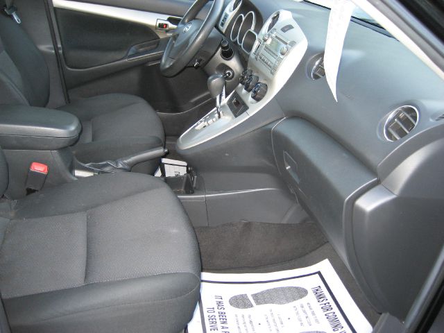 Toyota Matrix 2010 photo 9