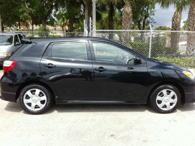 Toyota Matrix 2010 photo 20