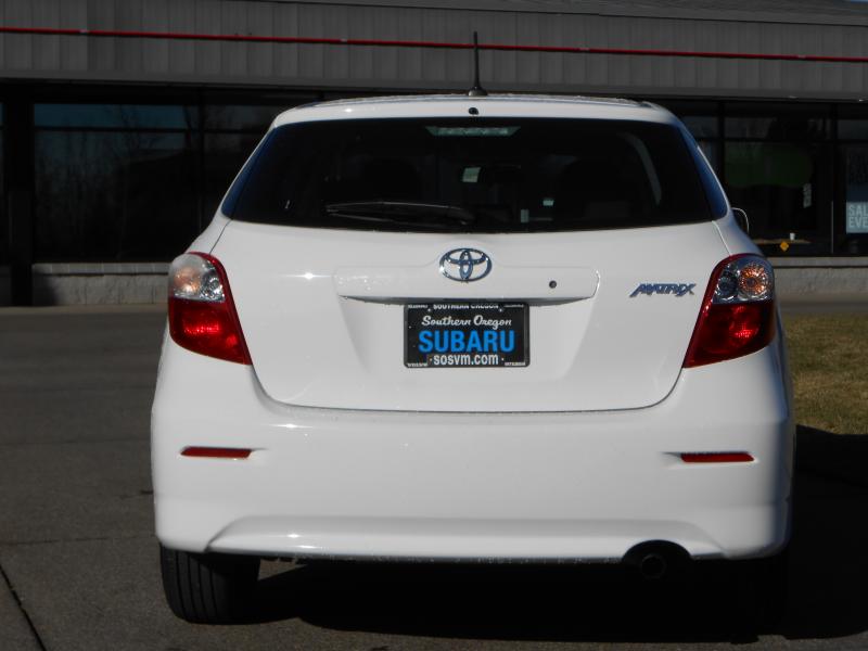 Toyota Matrix 2012 photo 5