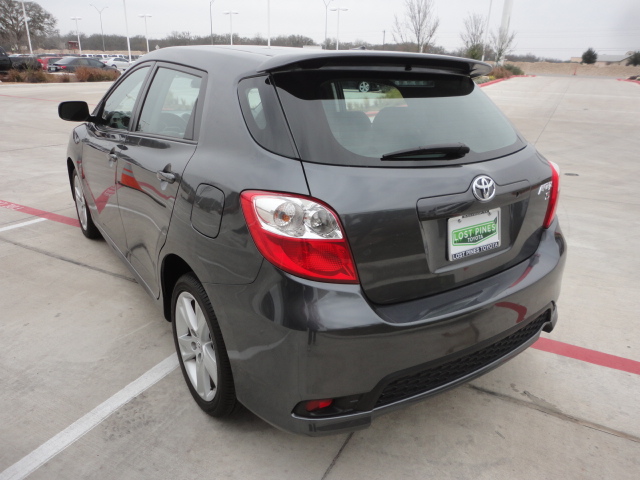 Toyota Matrix 2012 photo 5