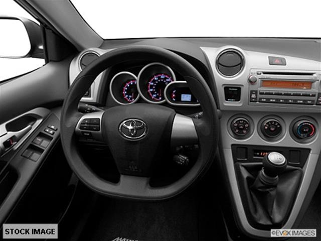 Toyota Matrix 2012 photo 1