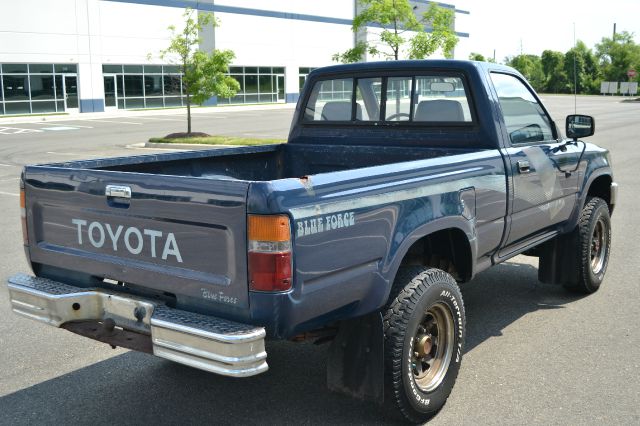 Toyota Pickup 1989 photo 4