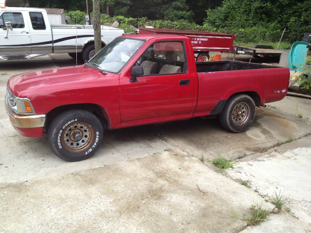 Toyota Pickup 1989 photo 1