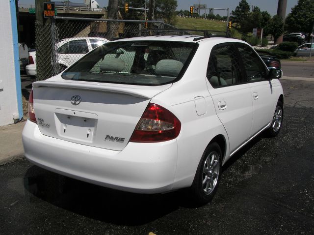 Toyota Prius 2001 photo 1