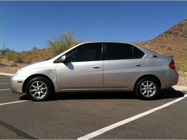 Toyota Prius 2001 photo 4