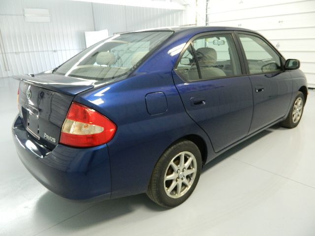 Toyota Prius 2002 photo 3