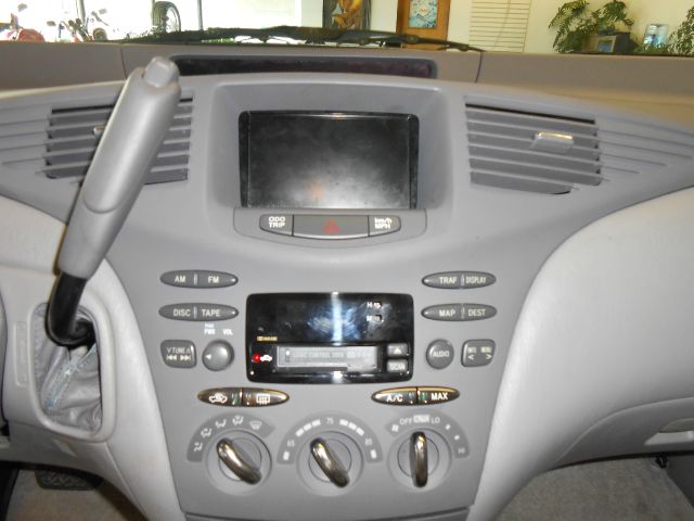 Toyota Prius 2002 photo 13