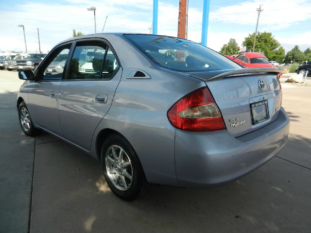 Toyota Prius 2002 photo 1