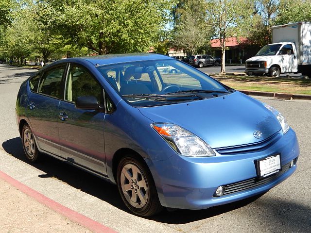 Toyota Prius 2004 photo 3