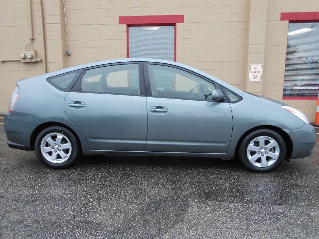 Toyota Prius 2004 photo 3